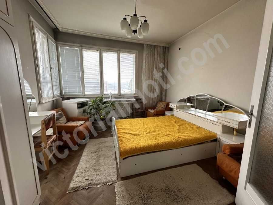 Продава се Етаж от къща в Велико Търново, Център - 231 кв.м за 801 €/кв.м - Снимка #4