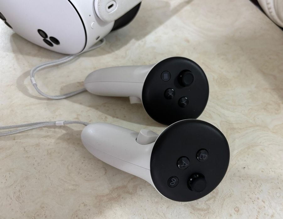 Продается VR очки Meta Quest 3S