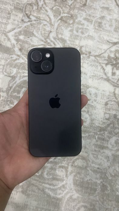 Айфон 15 128гб у идеале