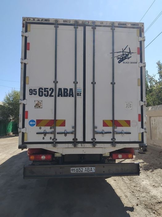 Shacman L3000 Метан
