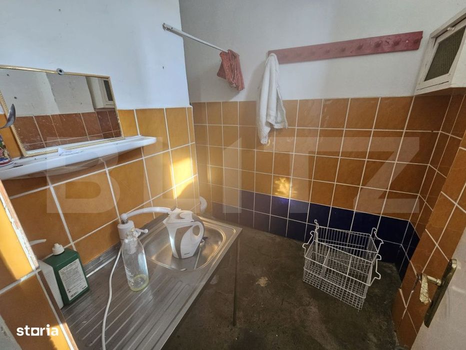 Spatiu comercial 50 mp, parter, cu vitrina si 2 intrari – Micro 6, H
