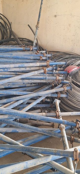 Аренда строительных стоек 3.70 м (телескопические).