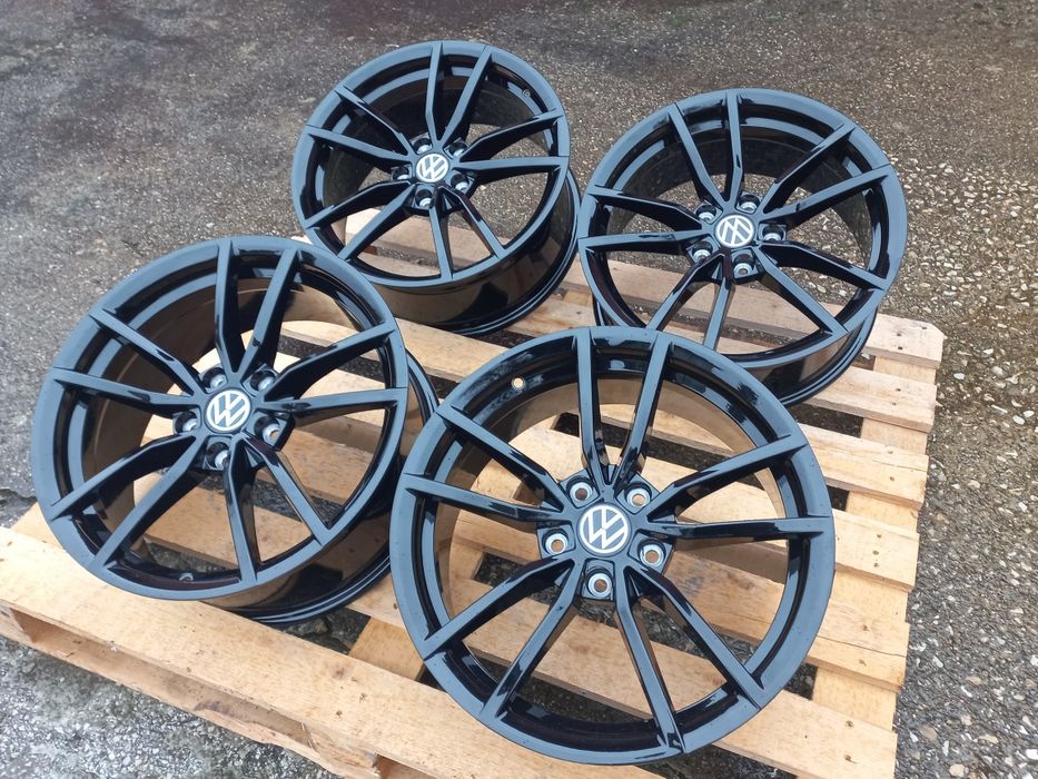 17 Vw Golf Gti R Passat Jetta 7.5j et40 Poteria Black Polis Чисто Нови