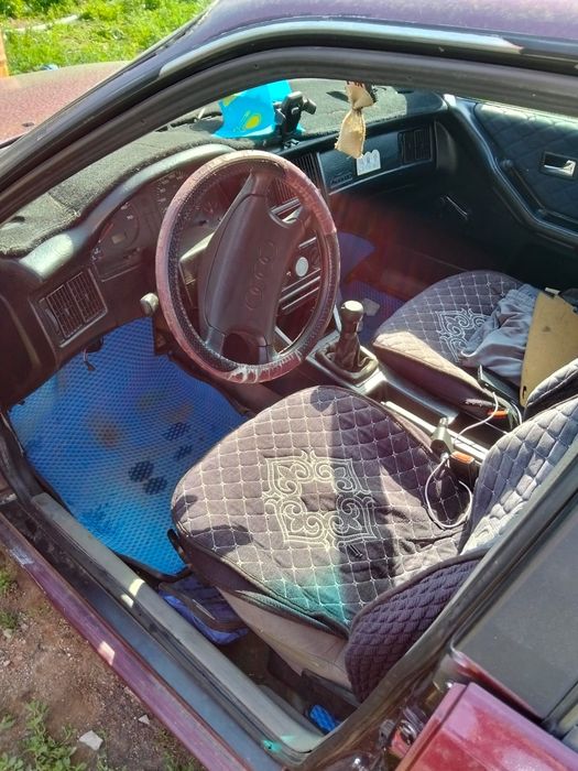 Продам Audi 80 на ходу