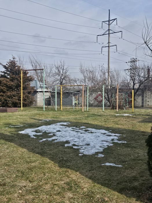 Мебель и турники