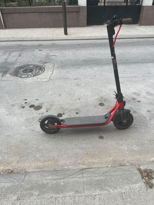 Продавам ел.тротинетка Ninebot
