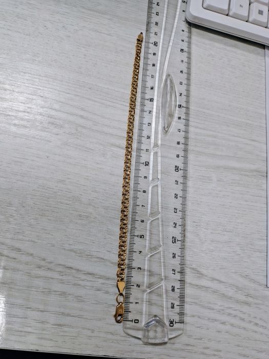 Продам золотой браслет