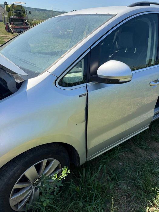 Vw sharan avariat