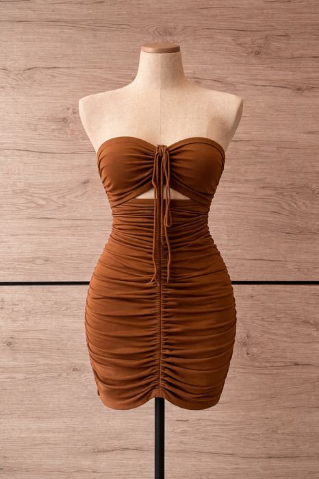 Rochie elegantă cu etichetă