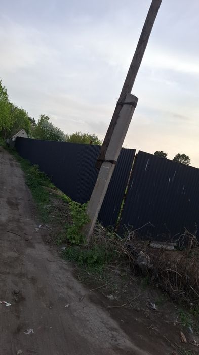 Продаётся дачный участок