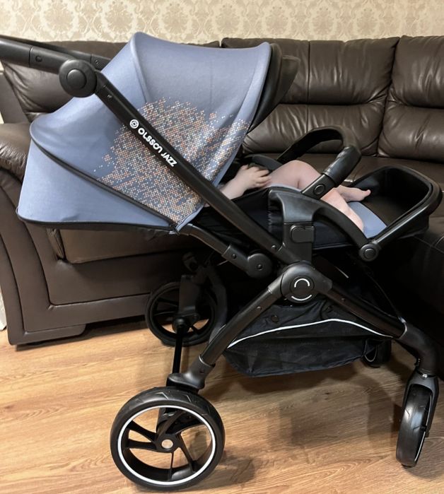 Продам детскую коляску