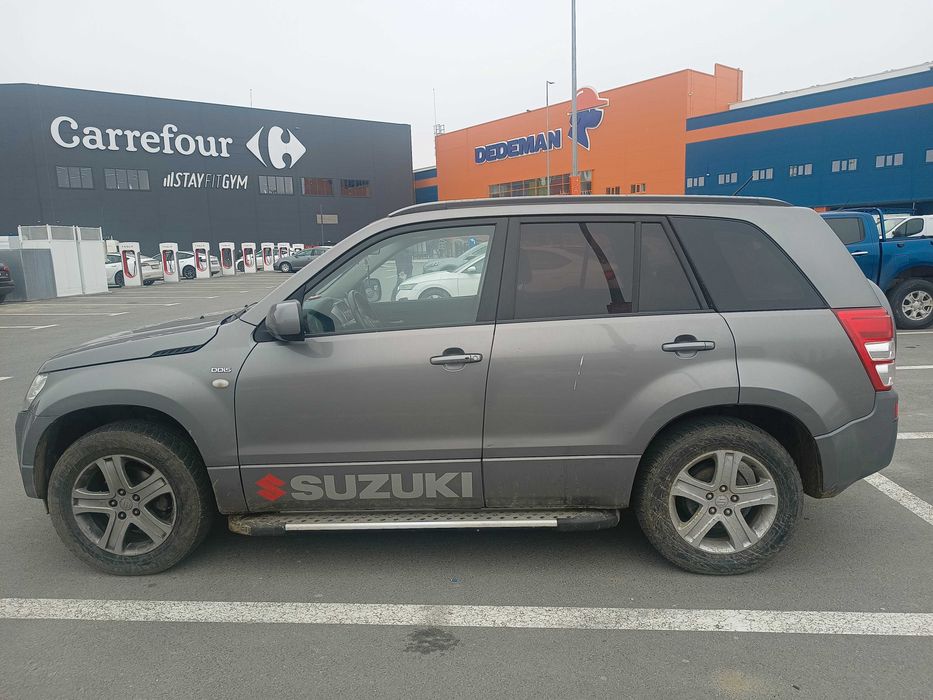 Suzuki grand vitara