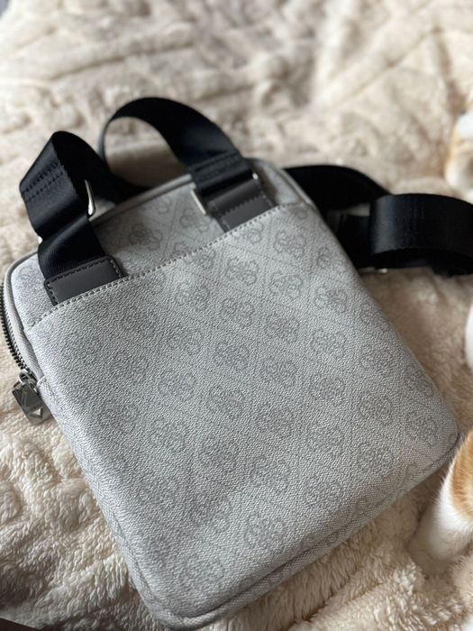 Borseta Guess Originala