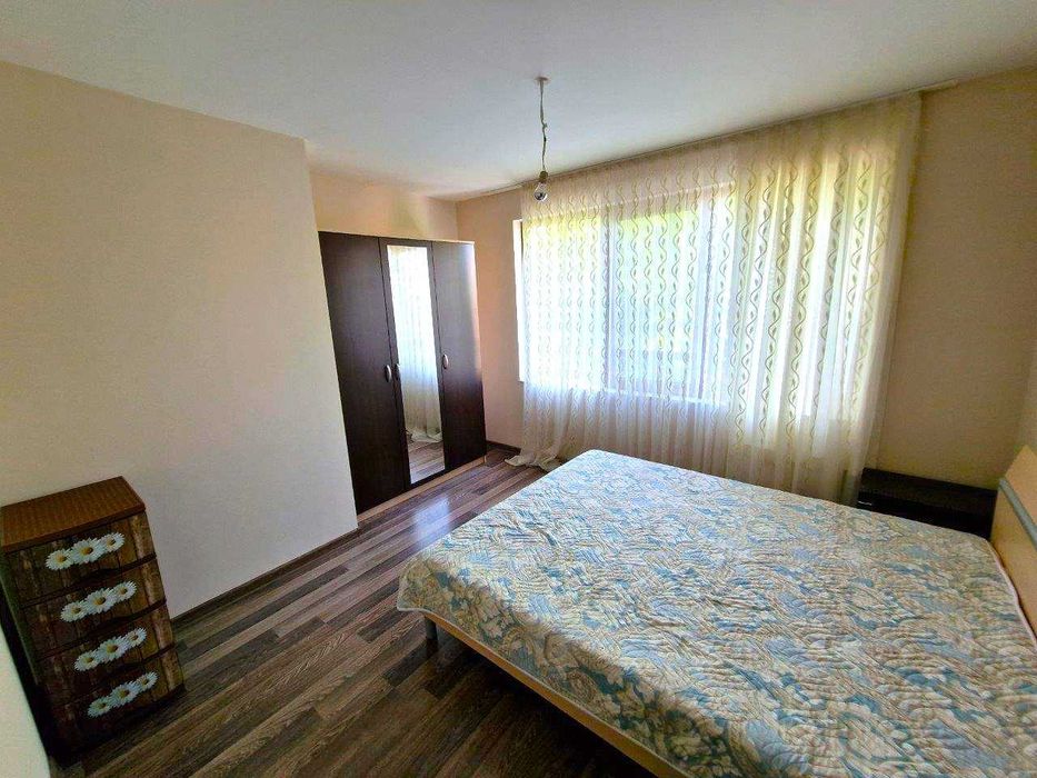 Продава се Двустаен апартамент в Пловдив, Кючук Париж - 65 кв.м за 1001 €/кв.м - Снимка #2