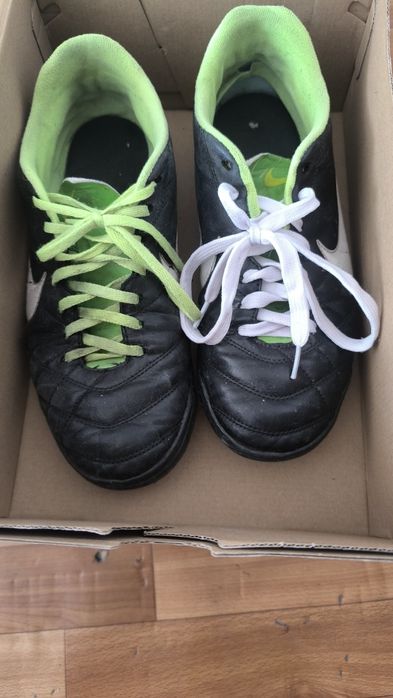 Кеды и бутсы оригинал guess nike