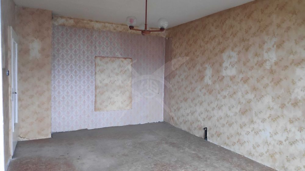 Продава се Двустаен апартамент в Варна, Възраждане 3 - 50 кв.м за 1318 €/кв.м - Снимка #4