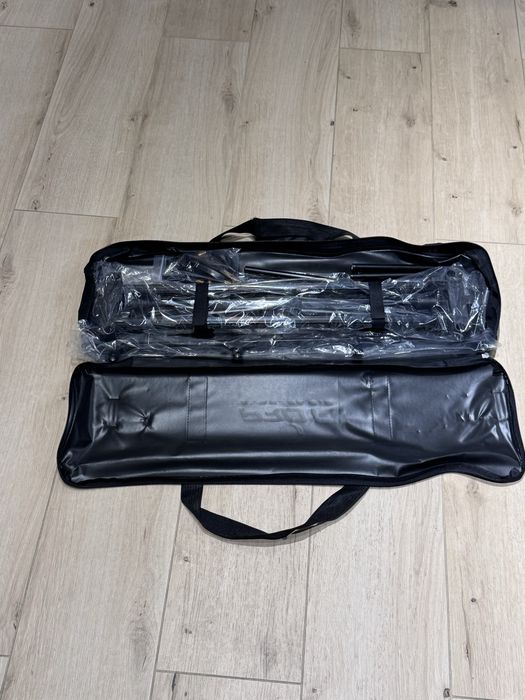 Rod pod 4 posturi negru FL