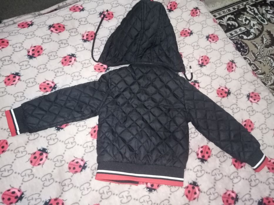 Продам куртки детские недорого