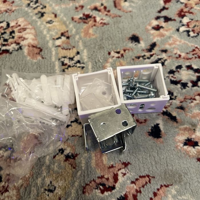 Жалюзи новые в коробке