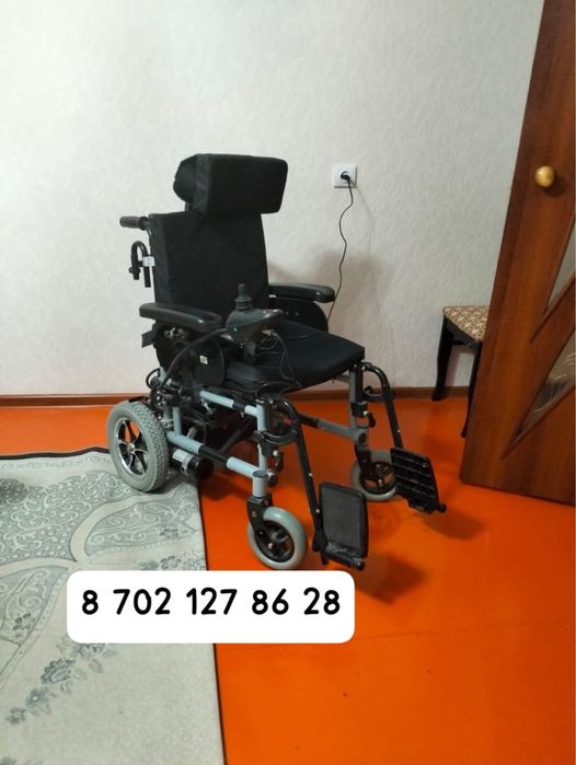 Продается электрическая инвалидная коляска