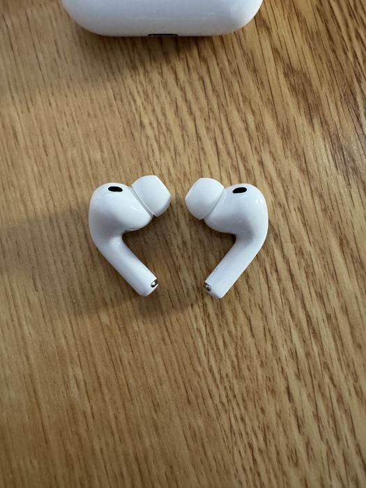 Casti AirPods Pro 3