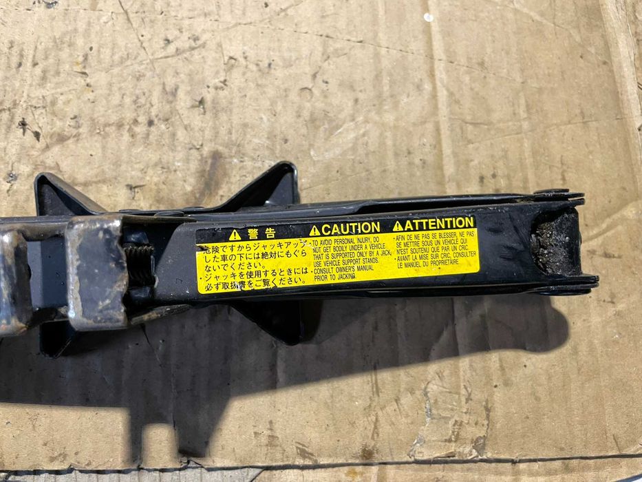 Авариен Крик Авто Крик Toyota Prius