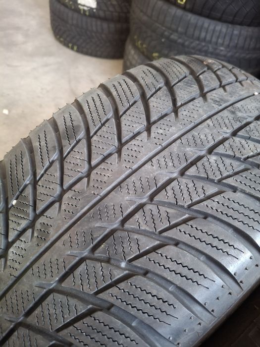 2 Anvelope  de iarnă M+S 225 50 r17 Bridgestone