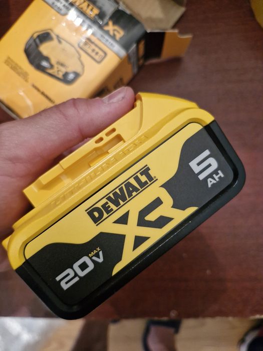 Набор акумуляторных Инструментов Dewalt
