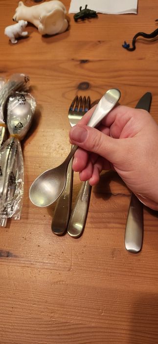 Столовые приборы Икеа