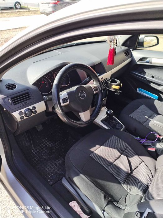 Se vinde Opel astra h
