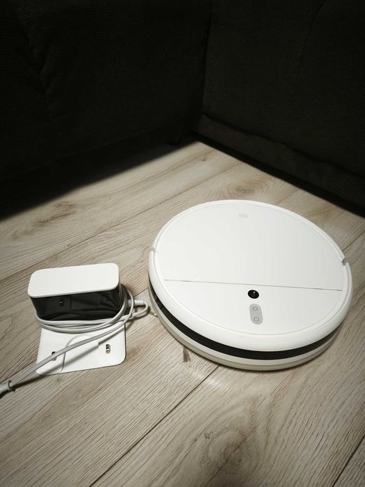Прахосмукачка робот Xiaomi Mi Vaccum Mop WI-FI,