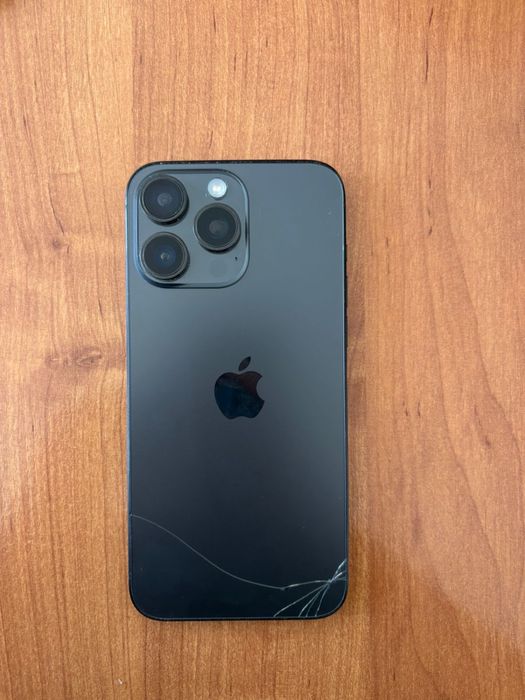 Продам айфон 15 про макс