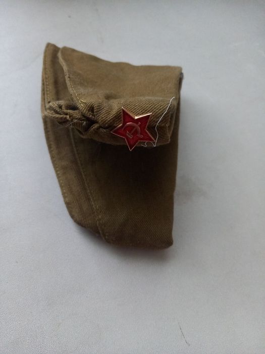 Продаётся военная пилотка
