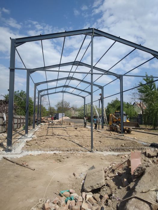 Vând hale si structuri metalice.
Acestea sunt pe diferite dimensiuni i