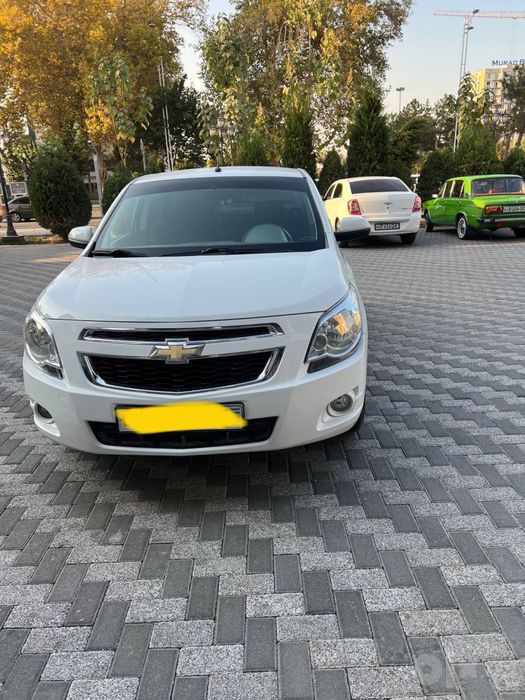 Chevrolet Cobalt сотилади
