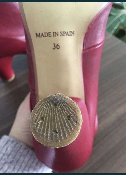 Испански боти