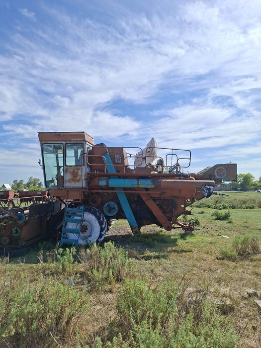 Комбайн Енисей - 1200