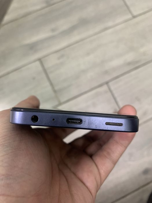 Продаю самсунг а25 8/256