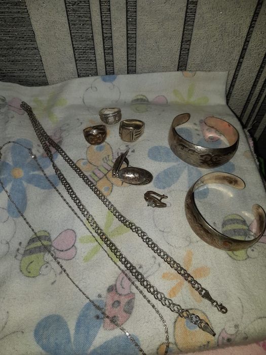 Продам серебро советское с ненадобностью