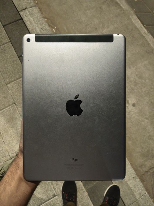 Ipad air 2 128gb wifi+ cellular