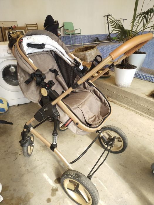 Продам коляску и ходунки