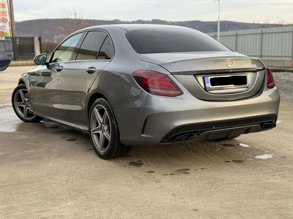 Mercedes C-Class
