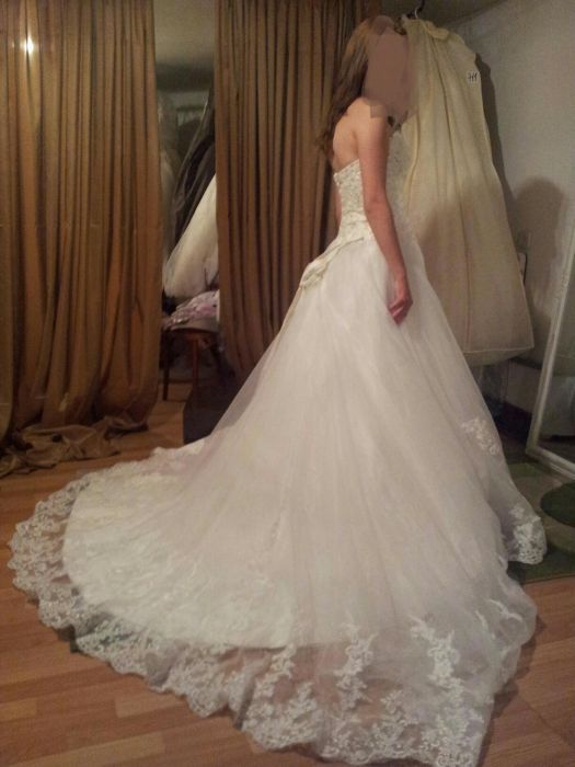 Rochie de mireasa cu trena