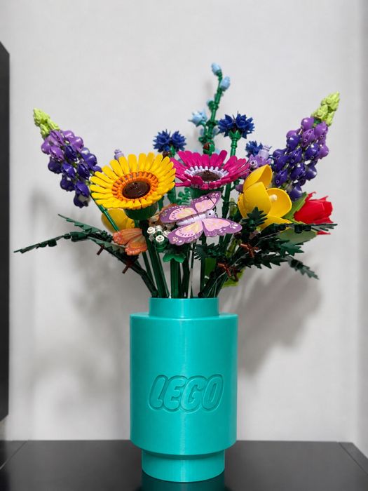 Vază LEGO Botanicals decorativă
