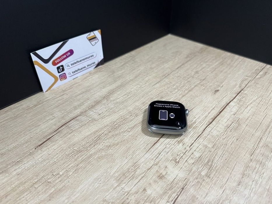 Apple Watch Seria 11 42mm Space Grey Black Sport Band Second-Hand Ca n