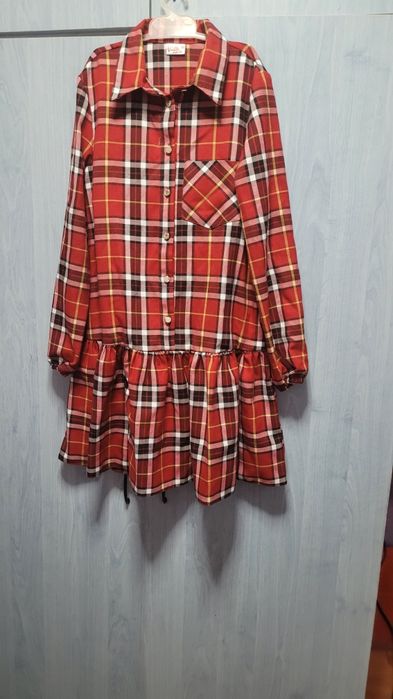 Vand rochita fete mărimea 158