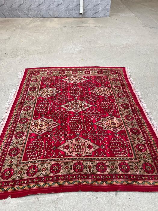 Ковёр размер 2.20м×2м производства Турция Турция