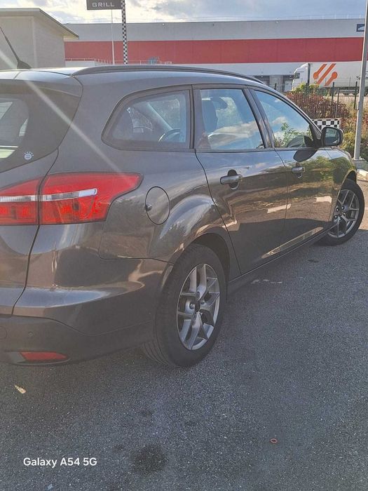 Ford Focus 1.0 EcoBoost 125 CP • Benzină • 145.000 km