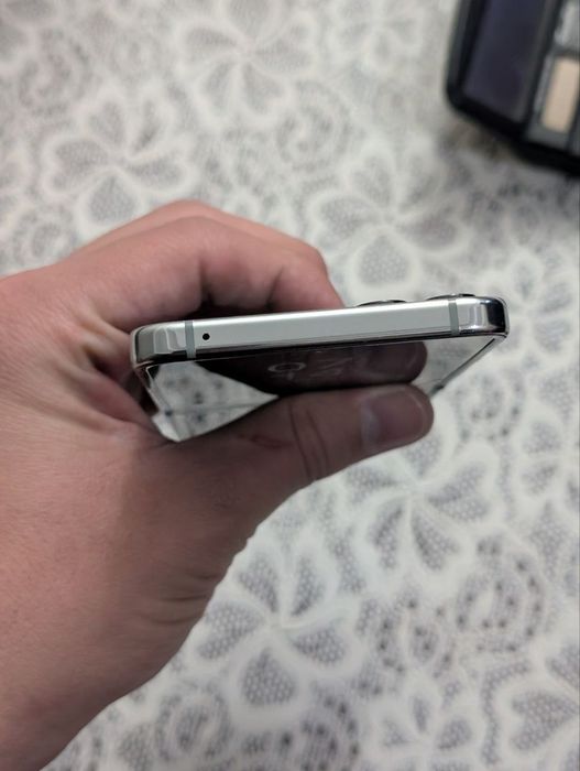 Samsung z flip 5  512gb