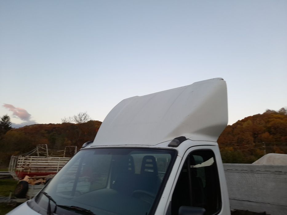 Vând Paravant Iveco Dayli